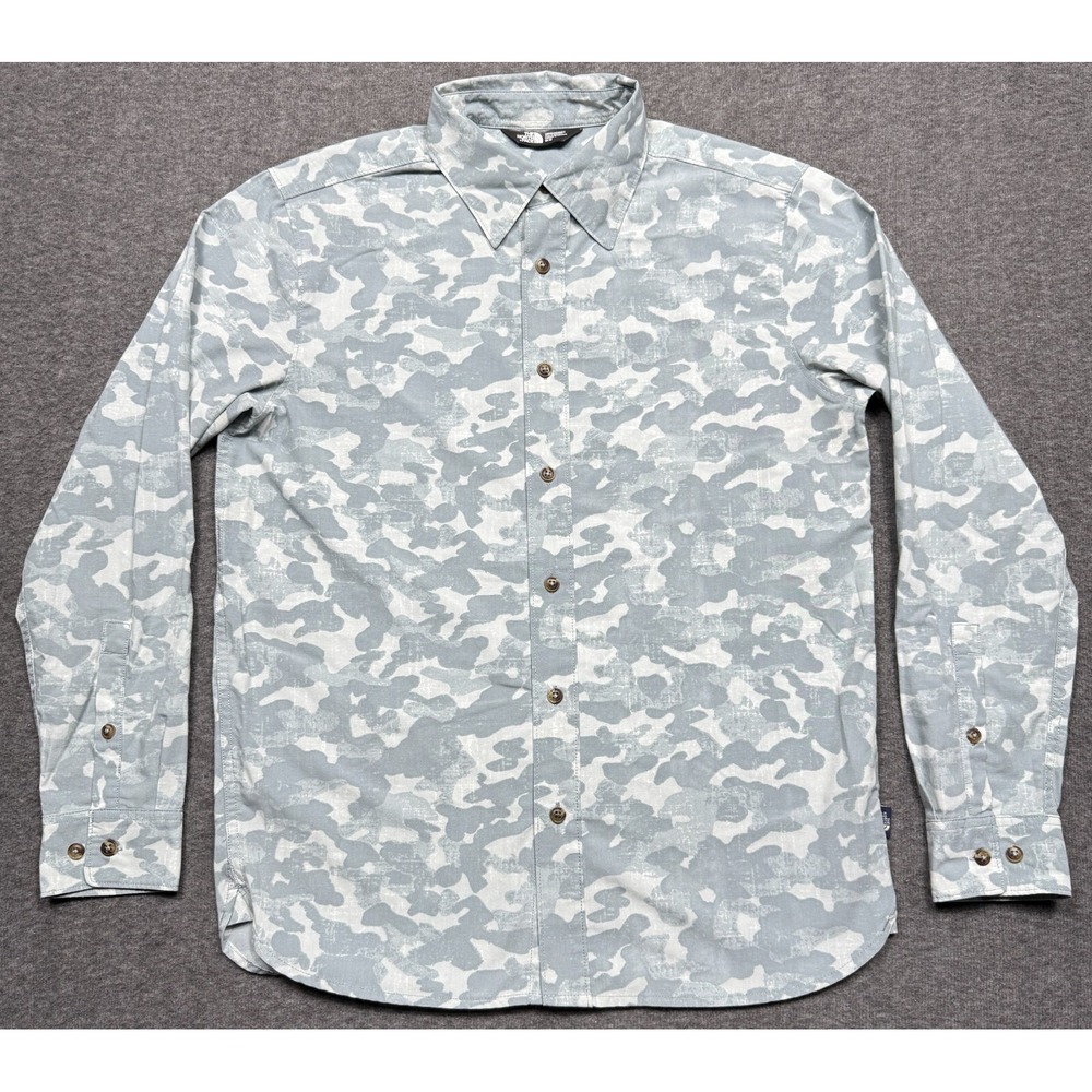 The North Face Mens Medium Gray Camo Long Sleeve Button Up Performance Shirt
